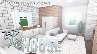 ROBLOX  Bloxburg 5k House no gamepass [upl. by Wilkey]