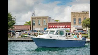 Parker Boats  2320 SL Sports Cabin  Pilot House Boats [upl. by Durgy]