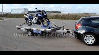 Anleitung Motorrad auf Motorradanhänger verladen [upl. by Miran]