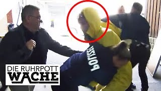 Einsatz im Gefängnis JVA Mitarbeiter dreht durch  Bora Aksu  Die Ruhrpottwache  SAT1 TV [upl. by Isdnyl92]